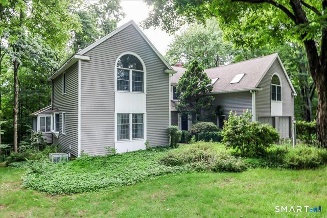21 Farm Road, Sherman, CT 06784