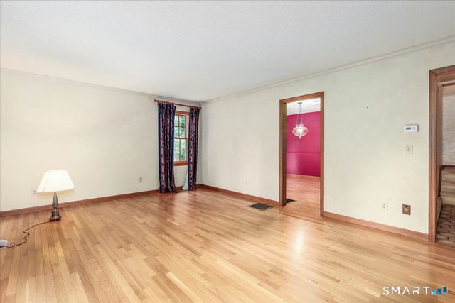 21 Farm Road, Sherman, CT 06784
