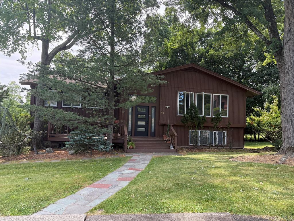 49 Gregg Court, Tappan, NY 10983 — exterior