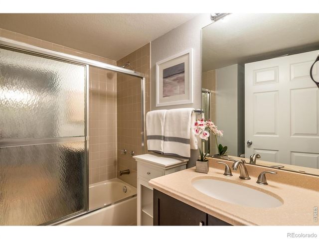 935 Broadway 103, Boulder, CO 80302