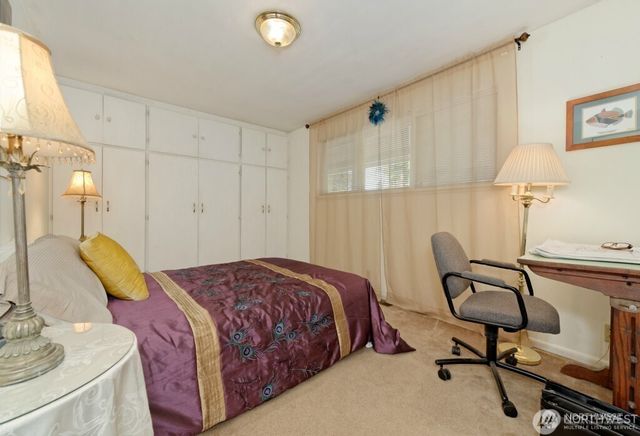10221 132nd Avenue NE, Kirkland, WA 98033