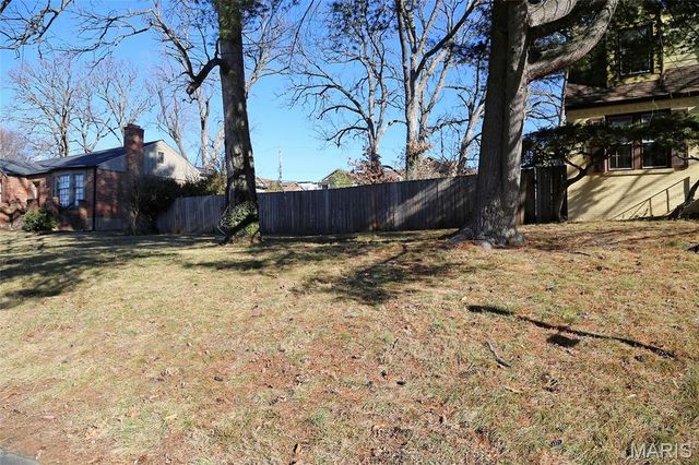 2 Chafford Woods Lot2, Richmond Heights, MO 63144