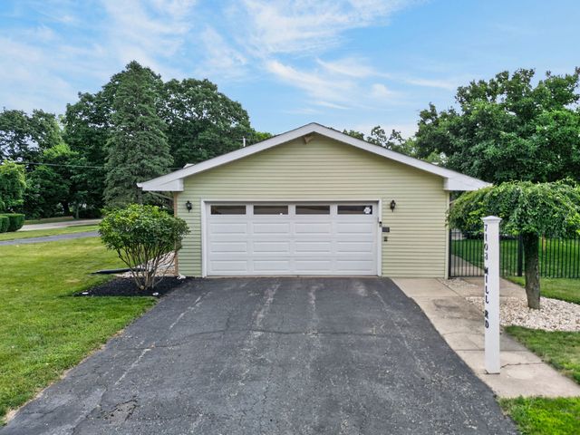 7103 Mill Road, Rockford, IL 61108