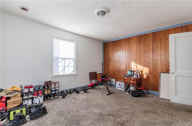 2843 S Main Street, Winston-salem, NC 27127