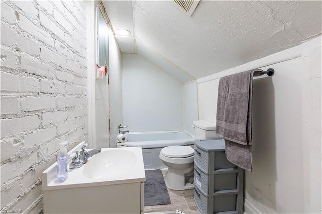 2843 S Main Street, Winston-salem, NC 27127