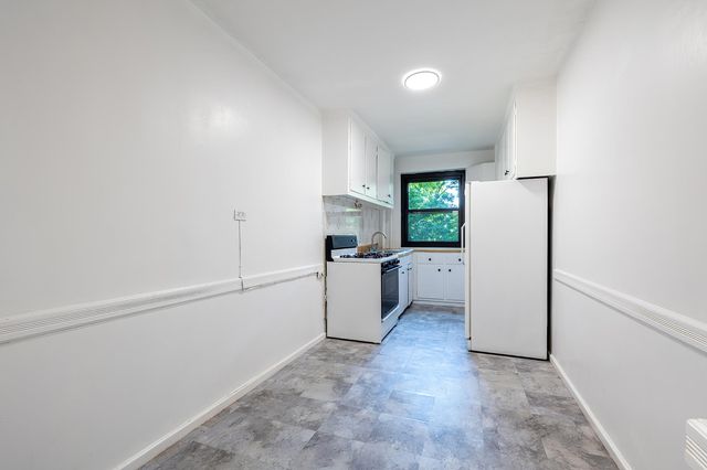 3850 Sedgwick Ave Apt 5B, New York City, NY 10463