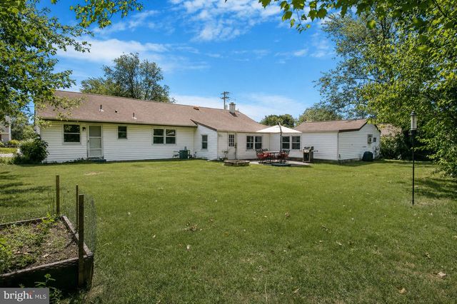91 BAKER BLVD, Marlton, NJ 08053