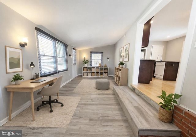 91 BAKER BLVD, Marlton, NJ 08053