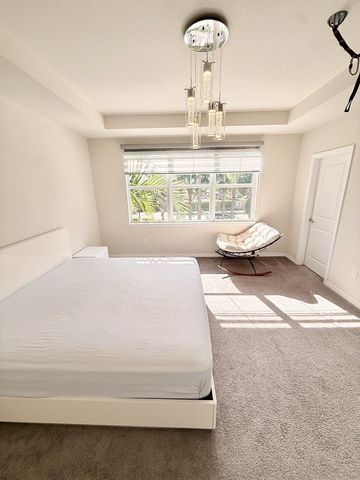 5182 Eucalyptus Dr 3, Hollywood, FL 33021