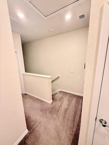 5182 Eucalyptus Dr 3, Hollywood, FL 33021