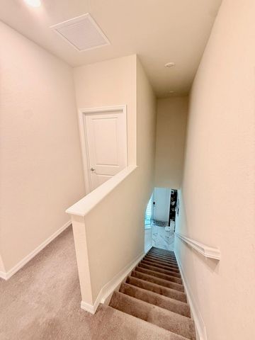 5182 Eucalyptus Dr 3, Hollywood, FL 33021