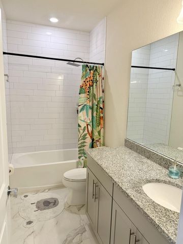 5182 Eucalyptus Dr 3, Hollywood, FL 33021