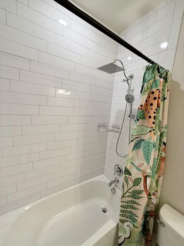 5182 Eucalyptus Dr 3, Hollywood, FL 33021