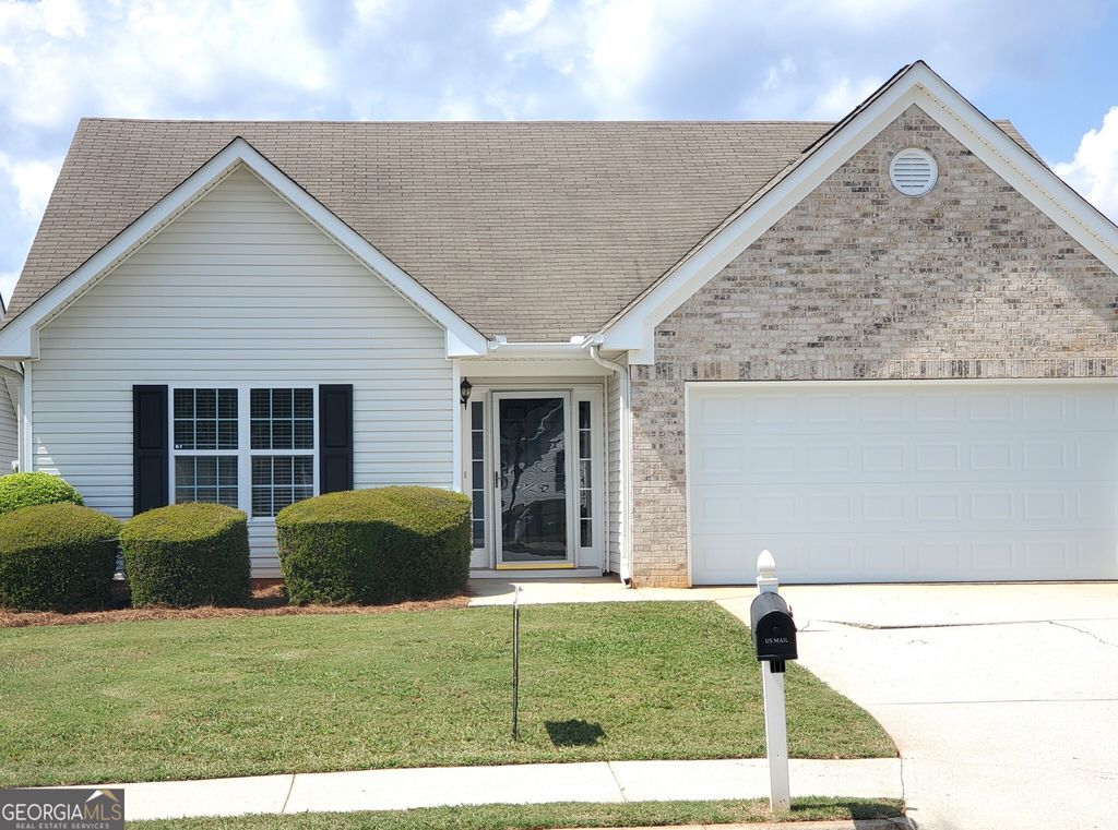 160 Charleston Place, Covington, GA 30016