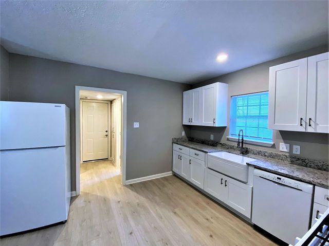 1702 Studewood Street, Houston, TX 77009