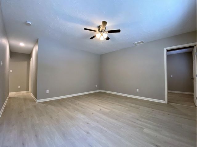 1702 Studewood Street, Houston, TX 77009