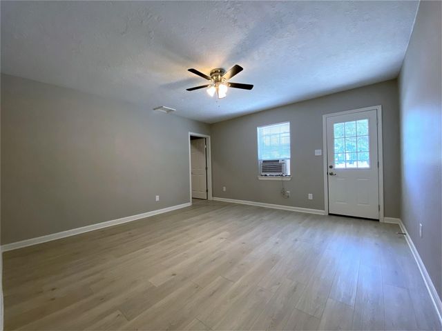 1702 Studewood Street, Houston, TX 77009