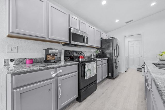 2037 CHARLESTON LANE, Bartow, FL 33830
