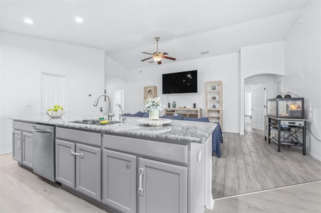 2037 CHARLESTON LANE, Bartow, FL 33830