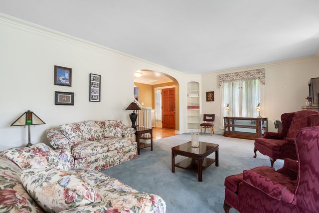 938 Fair Oaks Avenue, Oak Park, IL 60302