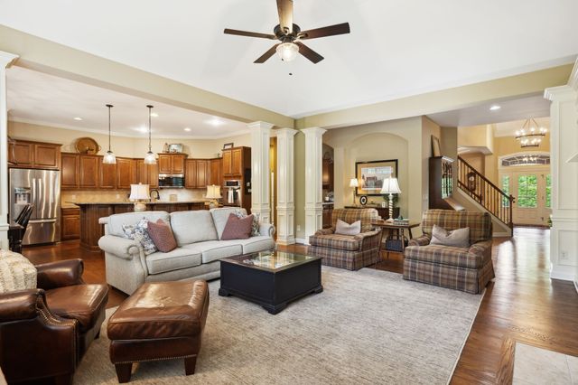104 Mealer St, Franklin, TN 37067