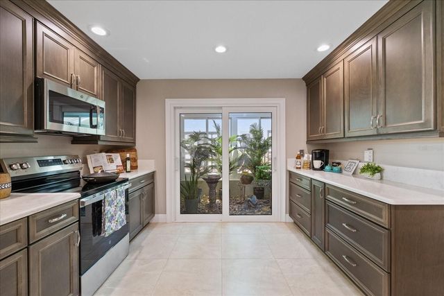 4537 RICKOVER COURT, New Port Richey, FL 34652