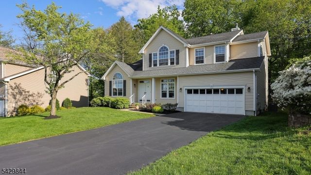 171 Smoke Rise Rd, Bernards Twp., NJ 07920