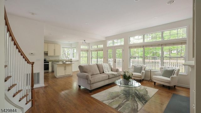 171 Smoke Rise Rd, Bernards Twp., NJ 07920