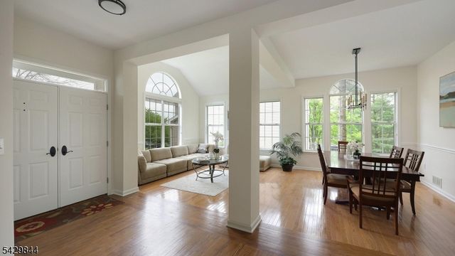 171 Smoke Rise Rd, Bernards Twp., NJ 07920