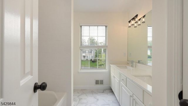 171 Smoke Rise Rd, Bernards Twp., NJ 07920