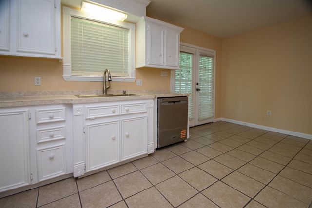 164 Jupiter St, Bayou Vista, LA 70380