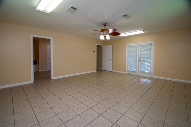 164 Jupiter St, Bayou Vista, LA 70380