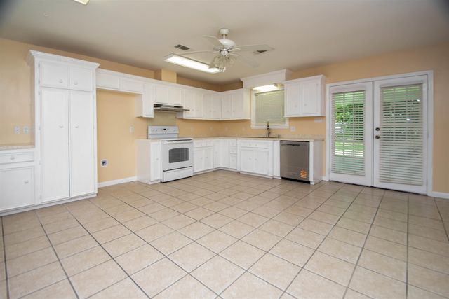 164 Jupiter St, Bayou Vista, LA 70380