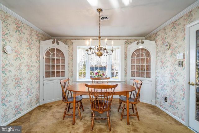 19 MIDDLE RD, Hammonton, NJ 08037