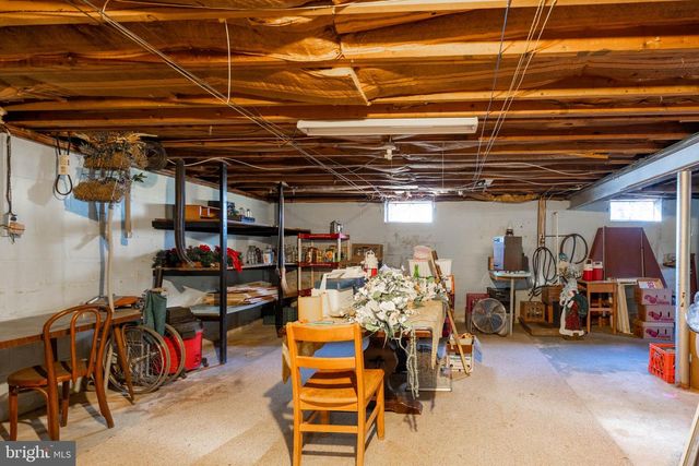 19 MIDDLE RD, Hammonton, NJ 08037