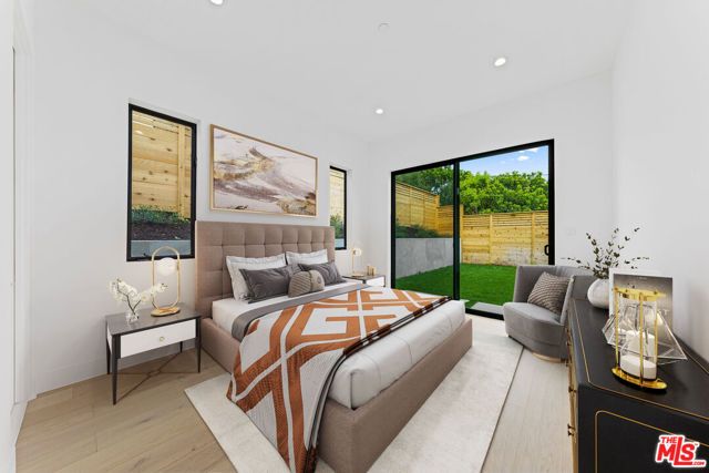 13206 Dewey Street, Los Angeles, CA 90066