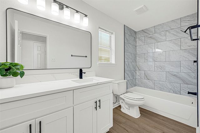 12042 Mallard Stream Court, Houston, TX 77038