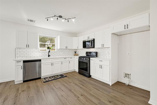 12042 Mallard Stream Court, Houston, TX 77038