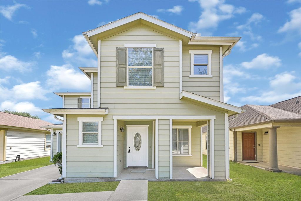 12042 Mallard Stream Court, Houston, TX 77038