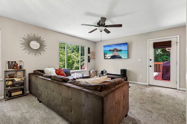 89 Bradley Drive, Independence, KY 41051
