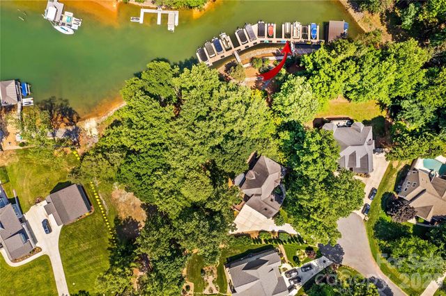 155 Lynn Cove Lane, Mooresville, NC 28117