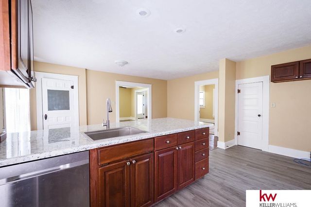 926 N Commercial Avenue, Superior, NE 68978