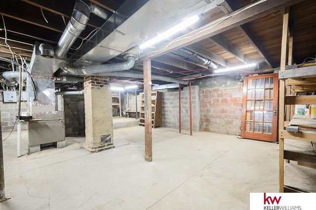 926 N Commercial Avenue, Superior, NE 68978