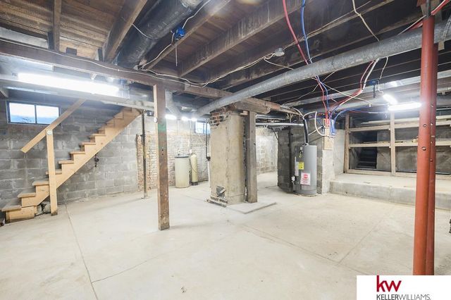 926 N Commercial Avenue, Superior, NE 68978