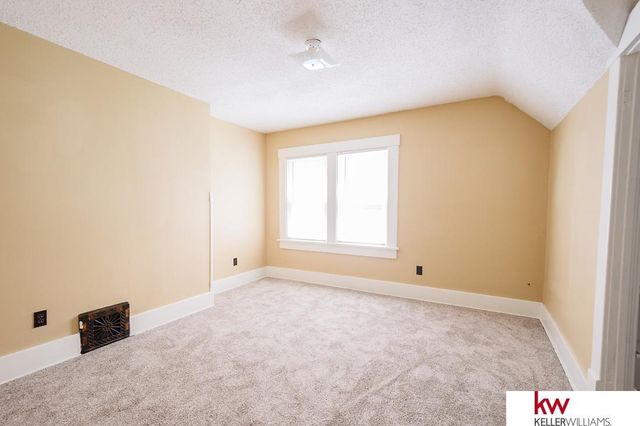 926 N Commercial Avenue, Superior, NE 68978