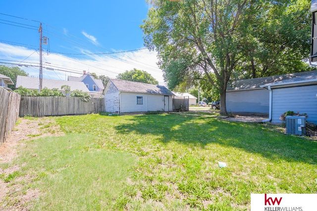 926 N Commercial Avenue, Superior, NE 68978