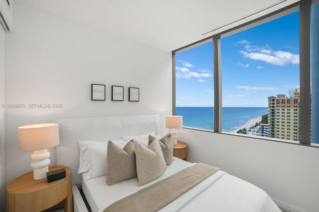 2000 S Ocean Dr 15B, Hallandale Beach, FL 33009