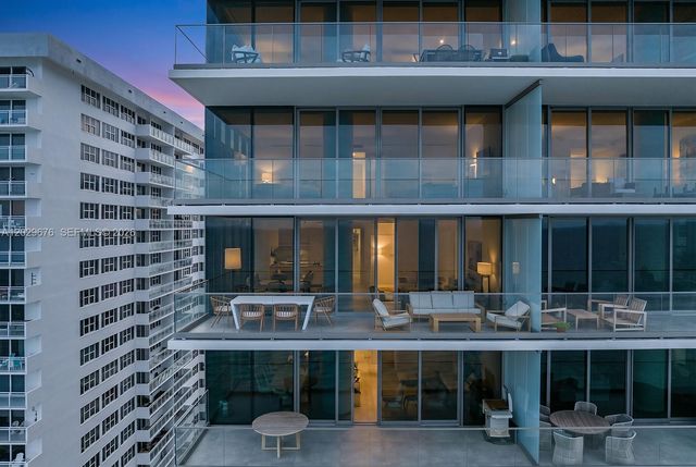2000 S Ocean Dr 15B, Hallandale Beach, FL 33009