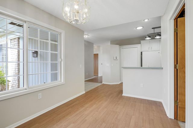 7592 Hinton Park Avenue S, Cottage Grove, MN 55016