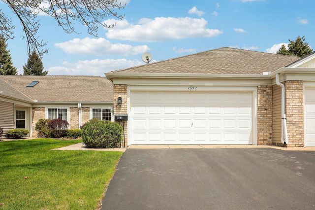 7592 Hinton Park Avenue S, Cottage Grove, MN 55016